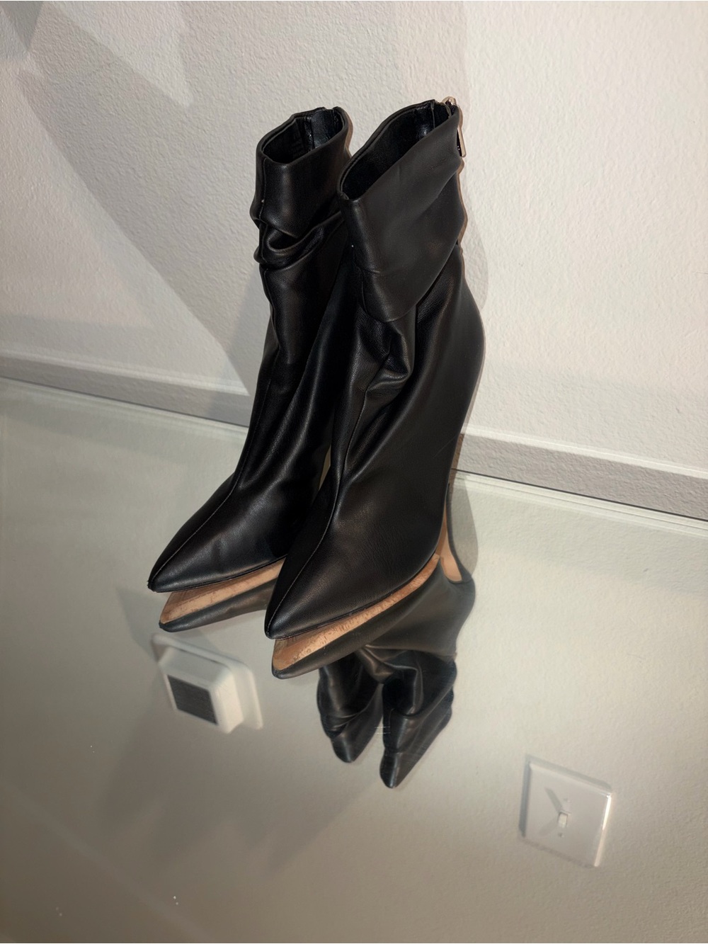 Jessica Simpson Black Slouch Pointed Toe Stiletto Ankle Boots 6.5